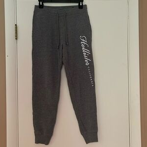 Hollister jogger sweats